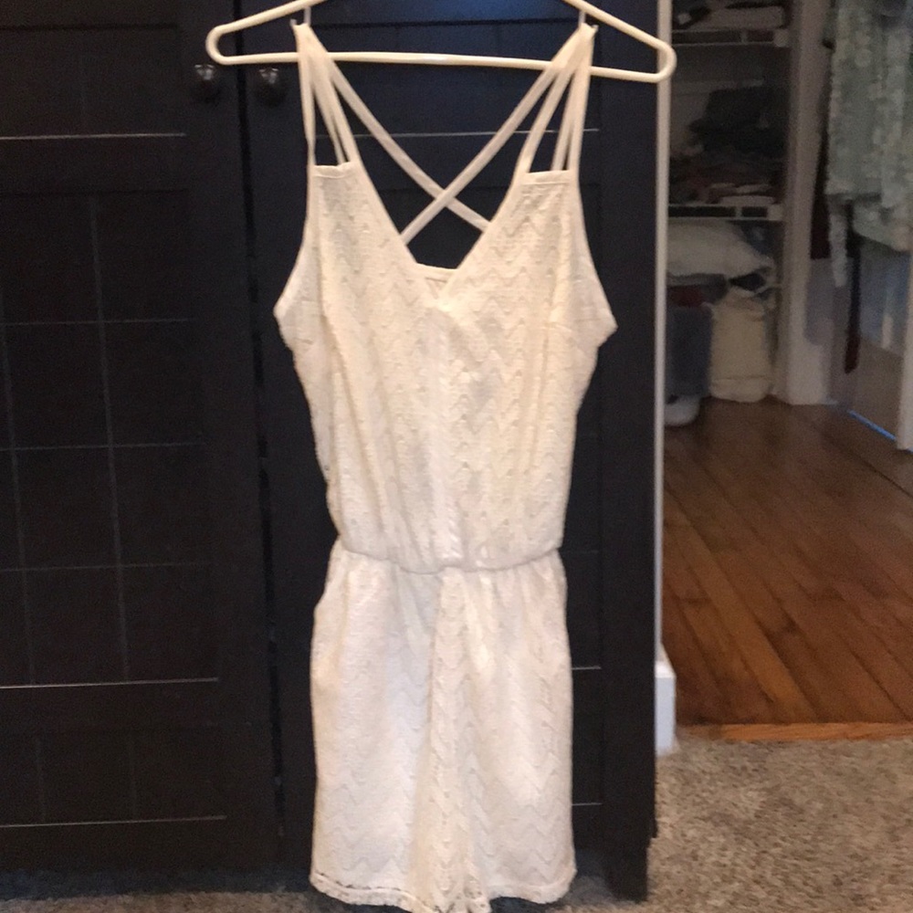 Cream romper
